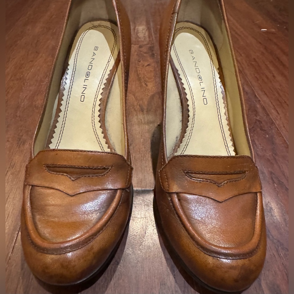 Bandolino Brown Leather Block Heel Pumps 3” Heel Size 7.5M - Picture 2 of 5